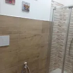 Locazione Turistica Madera Pensión Bari