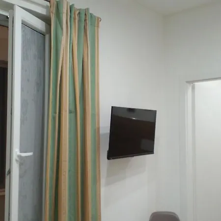 Guest house Locazione Turistica Madera 3*